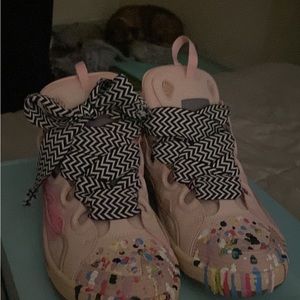 LANVIN gallery curb Dept. X